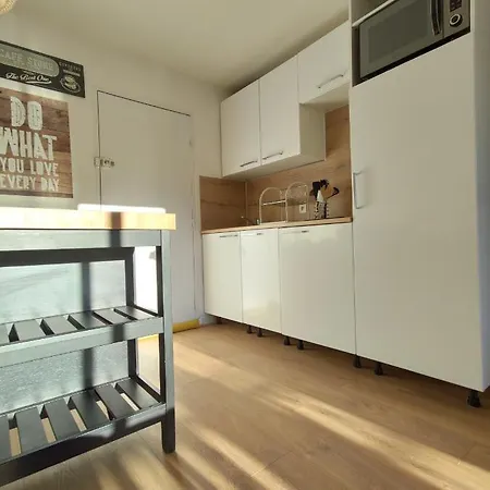 Cosy à 50m De La Plage Appartement *
