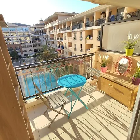 Appartement Cosy à 50m De La Plage